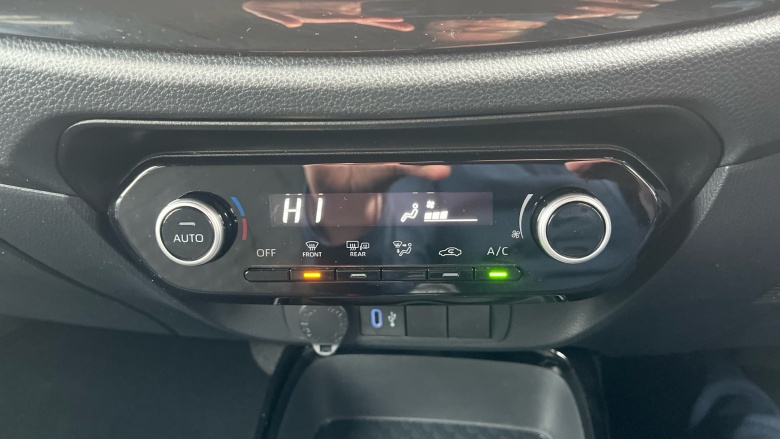 Toyota Aygo X 1.0 VVT-i Edge 5dr Petrol Hatchback